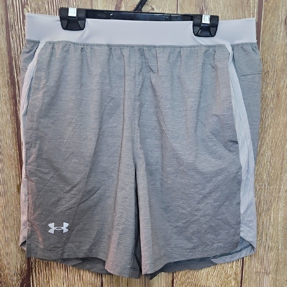 Under Armour Men's Gray Training Shorts Sz Large